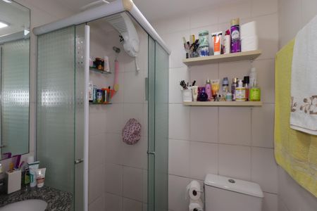 Apartamento à venda com 64m², 3 quartos e 1 vagaBanheiro da Suíte