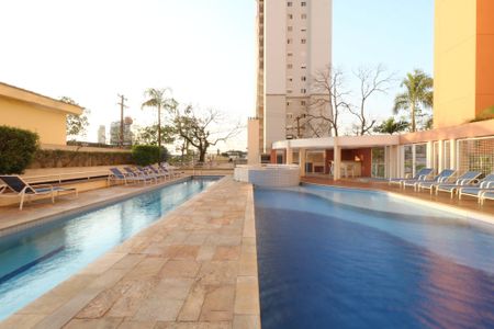 Apartamento à venda com 64m², 3 quartos e 1 vagaÁrea Comum - Piscina