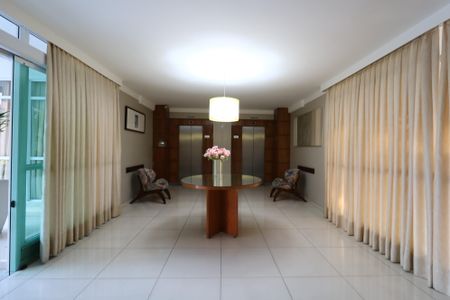 Apartamento à venda com 64m², 3 quartos e 1 vagaÁrea Comum - Hall