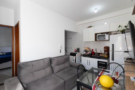 Sala / Cozinha  de apartamento à venda com 1 quarto, 37m² em Vila Nivi, São Paulo