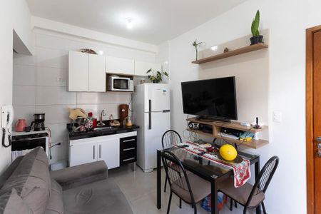 Sala / Cozinha  de apartamento à venda com 1 quarto, 37m² em Vila Nivi, São Paulo