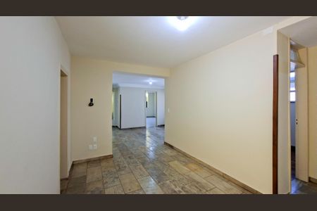 Casa para alugar com 3 quartos, 110m² em Floresta, Belo Horizonte