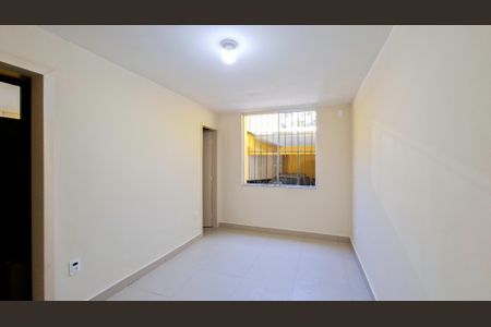Casa para alugar com 3 quartos, 110m² em Floresta, Belo Horizonte