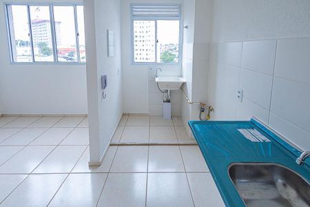 cozinha de apartamento para alugar com 2 quartos, 50m² em Mantiqueira, Belo Horizonte