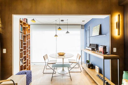 Sala de apartamento à venda com 1 quarto, 42m² em Indianópolis, São Paulo