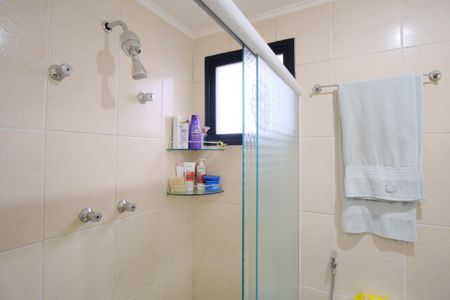 Apartamento à venda com 65m², 3 quartos e 2 vagasBanheiro da Suíte