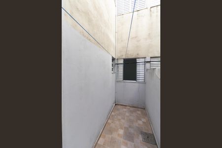 Casa para alugar com 50m², 1 quarto e 1 vagaQuintal