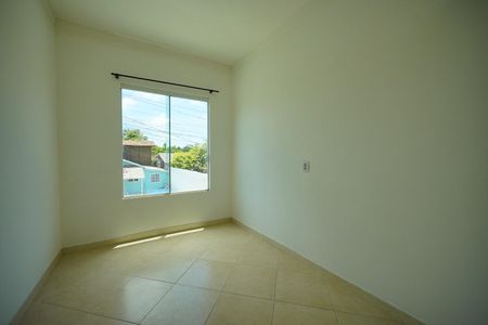 Quarto 2 de casa para alugar com 2 quartos, 88m² em São João do Rio Vermelho, Florianópolis