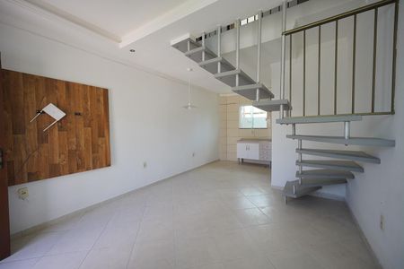 Sala de casa para alugar com 2 quartos, 88m² em São João do Rio Vermelho, Florianópolis