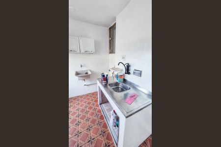 Casa de condomínio à venda com 43m², 2 quartos e 1 vagaCozinha e Área de Serviço