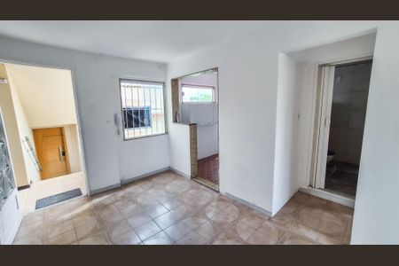 Casa de condomínio à venda com 43m², 2 quartos e 1 vagaSala