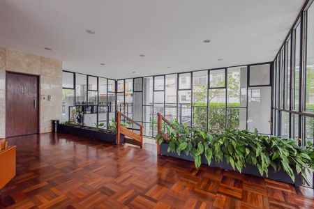 Apartamento para alugar com 159m², 3 quartos e 1 vagaHall social