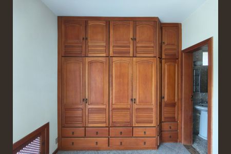 Apartamento para alugar com 100m², 3 quartos e 1 vaga