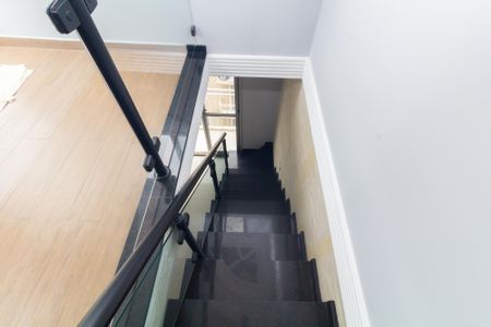 Apartamento à venda com 93m², 3 quartos e 1 vagaEscada