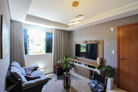 Sala de apartamento à venda com 2 quartos, 50m² em Letícia, Belo Horizonte