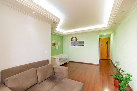 Sala de apartamento para alugar com 3 quartos, 64m² em Vila Divina Pastora, São Paulo