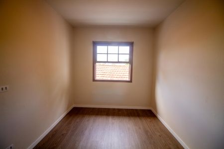 Casa para alugar com 116m², 2 quartos e 2 vagasQuarto 2