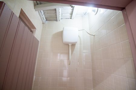 Casa para alugar com 116m², 2 quartos e 2 vagasBanheiro de Serviço