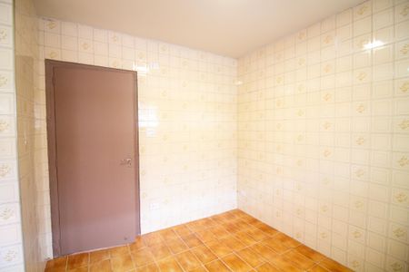 Casa para alugar com 116m², 2 quartos e 2 vagasCopa / Cozinha