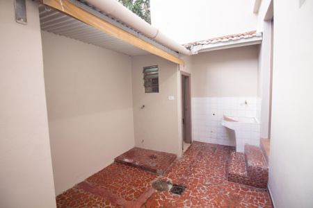 Casa para alugar com 116m², 2 quartos e 2 vagasÁrea de Serviço
