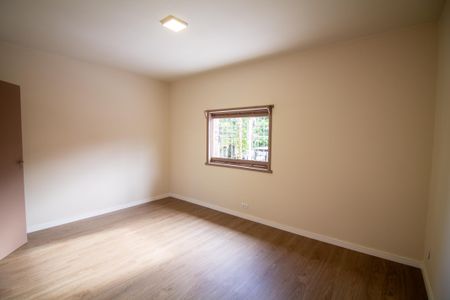 Casa para alugar com 116m², 2 quartos e 2 vagasQuarto 1