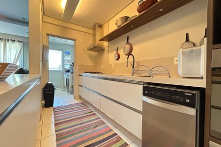 Apartamento para alugar com 154m², 3 quartos e 2 vagasCozinha 