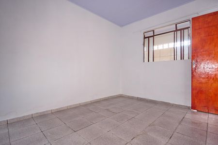 Casa para alugar com 44m², 2 quartos e 1 vaga Casa para alugar com 44m², 2 quartos e 1 vagaQuarto 1
