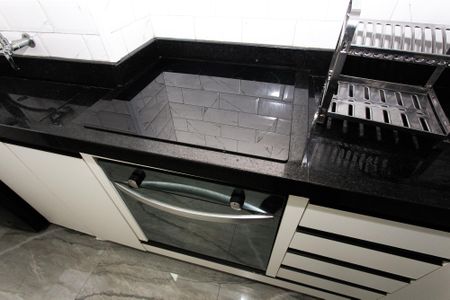 Apartamento para alugar com 40m², 2 quartos e sem vaga Apartamento para alugar com 40m², 2 quartos e sem vagaCozinha - Cooktop e Forno