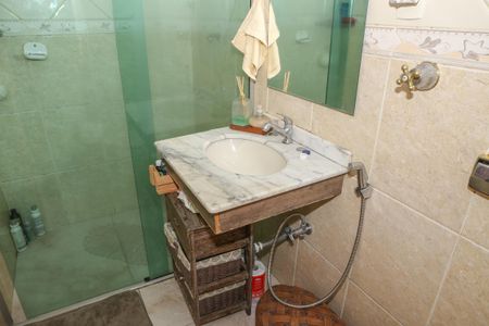 Apartamento à venda com 67m², 2 quartos e 1 vagaBanheiro