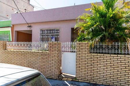 Casa à venda com 170m², 3 quartos e 4 vagasFachada