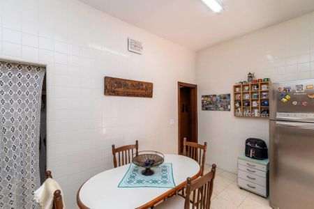 Casa à venda com 170m², 3 quartos e 4 vagasCozinha