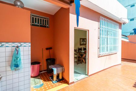 Casa à venda com 170m², 3 quartos e 4 vagasÁrea de Serviço