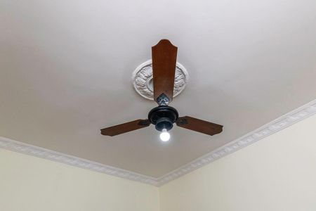 Casa à venda com 170m², 3 quartos e 4 vagasQuarto 2