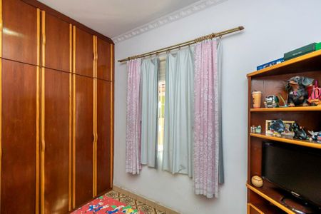 Casa à venda com 170m², 3 quartos e 4 vagasQuarto 3