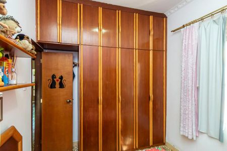 Casa à venda com 170m², 3 quartos e 4 vagasQuarto 3 - Armários