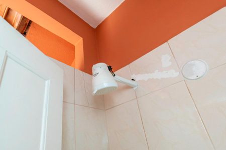 Casa à venda com 170m², 3 quartos e 4 vagasBanheiro de serviço