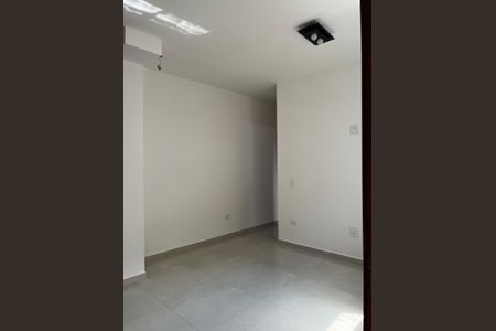 Apartamento para alugar com 2 quartos, 45m² em Parque Maria Luiza, São Paulo