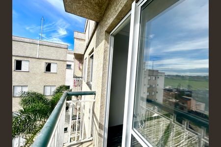 Varanda da Sala de apartamento para alugar com 2 quartos, 45m² em Jardim Guilhermino, Guarulhos