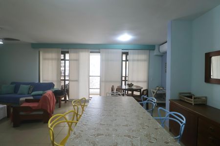 Apartamento para alugar com 141m², 3 quartos e 2 vagas Apartamento para alugar com 141m², 3 quartos e 2 vagasSala