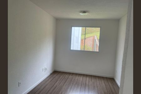 Quarto de apartamento para alugar com 2 quartos, 38m² em Jardim Petropolis, Cotia