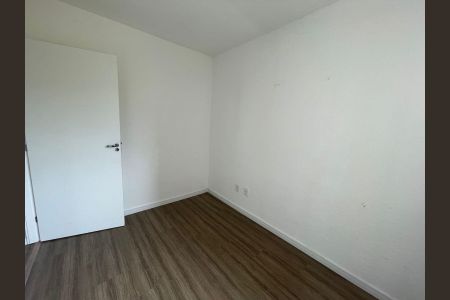 Quarto de apartamento para alugar com 2 quartos, 38m² em Jardim Petropolis, Cotia