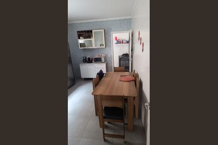 Casa à venda com 142m², 3 quartos e 2 vagasCozinha