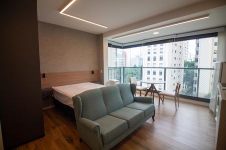Sala / Quarto - Studio de kitnet/studio para alugar com 1 quarto, 31m² em Campo Belo, São Paulo