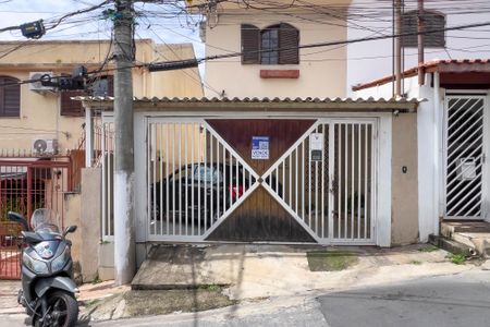 Casa à venda com 130m², 2 quartos e 1 vagaFachada