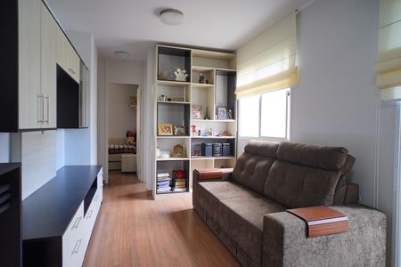 Sala de apartamento à venda com 2 quartos, 56m² em Morro Santana, Porto Alegre