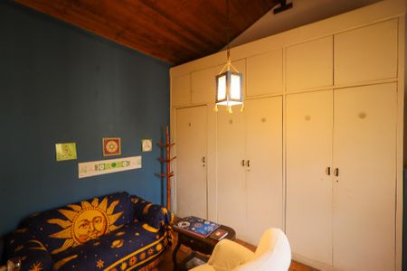 Casa à venda com 200m², 2 quartos e 1 vagaQuarto 1 - Suíte 1