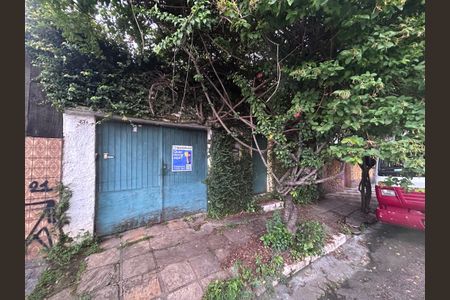 Casa à venda com 200m², 2 quartos e 1 vagaFachada