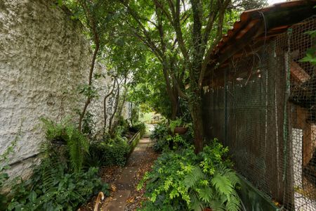 Casa à venda com 200m², 2 quartos e 1 vagaGaragem