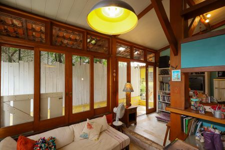 Casa à venda com 200m², 2 quartos e 1 vagaSala 2