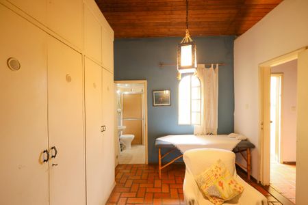 Casa à venda com 200m², 2 quartos e 1 vagaQuarto 1 - Suíte 1